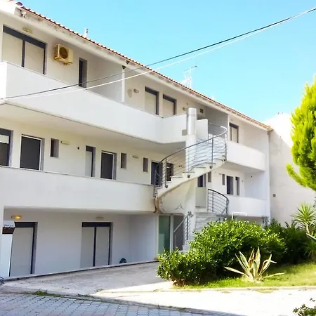 Ferienhaus Aris Maisonnette Toroni